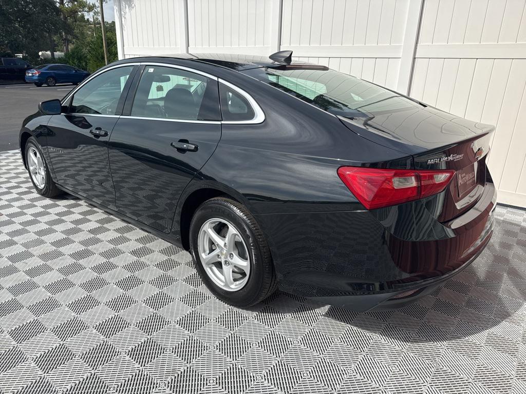 used 2018 Chevrolet Malibu car, priced at $12,997