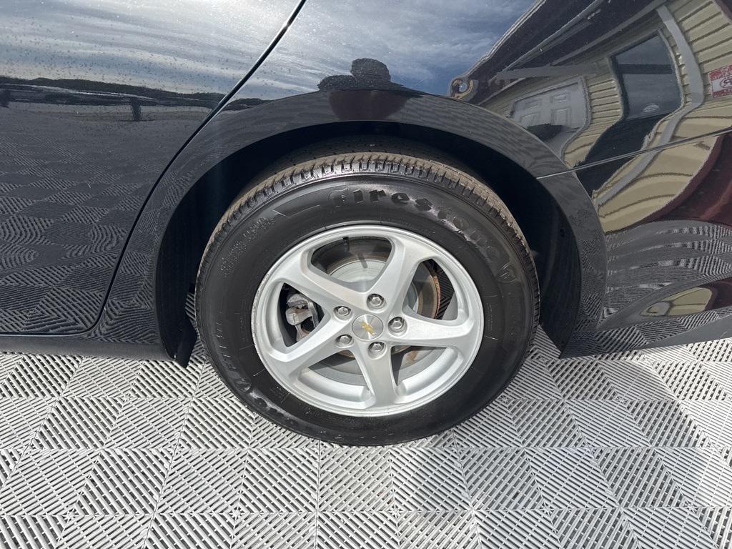 used 2018 Chevrolet Malibu car, priced at $12,997