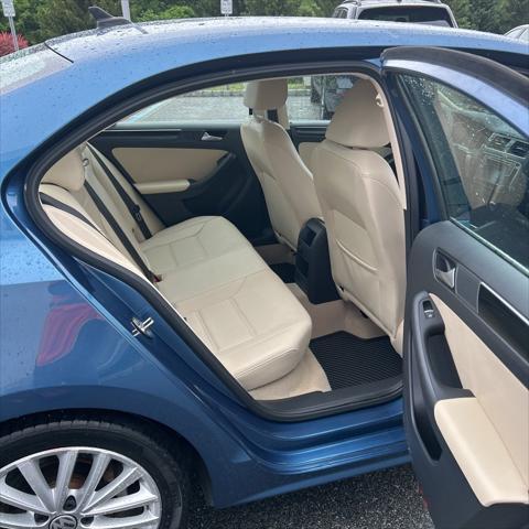 used 2016 Volkswagen Jetta car, priced at $13,500
