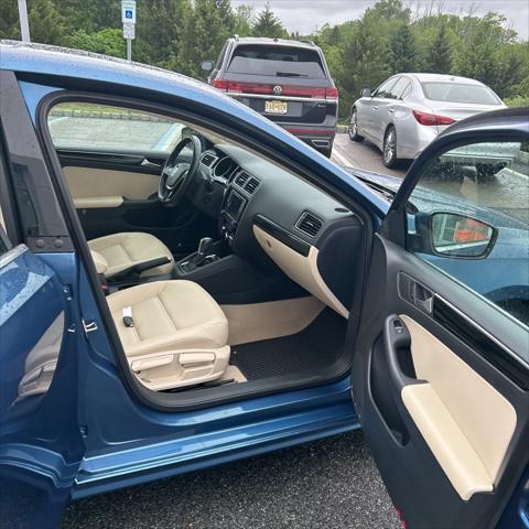 used 2016 Volkswagen Jetta car, priced at $13,500