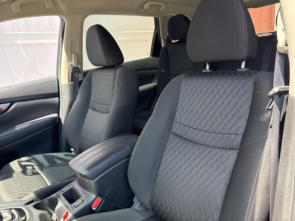 used 2020 Nissan Rogue car, priced at $19,500
