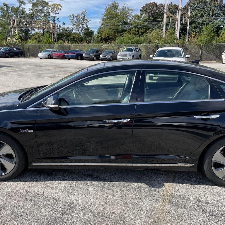 used 2017 Hyundai Sonata Hybrid car, priced at $13,995