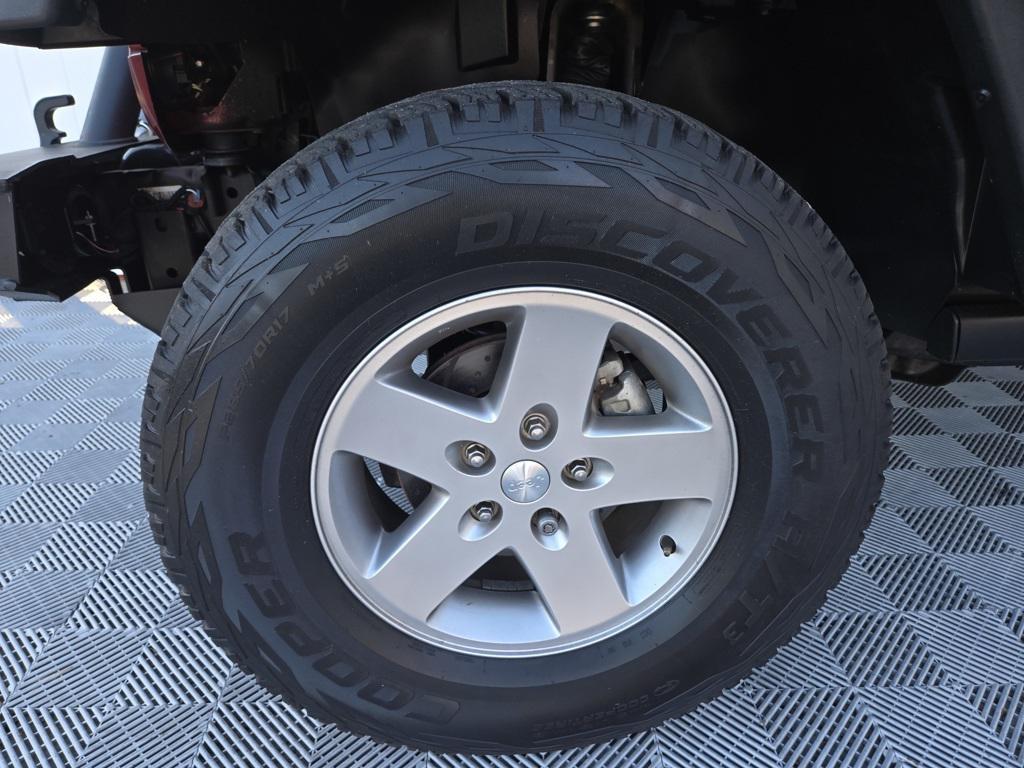 used 2011 Jeep Wrangler Unlimited car, priced at $18,775
