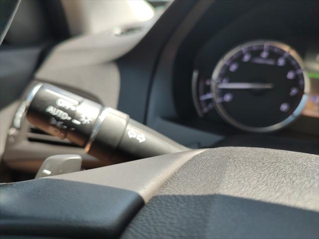used 2019 Acura MDX car, priced at $26,500