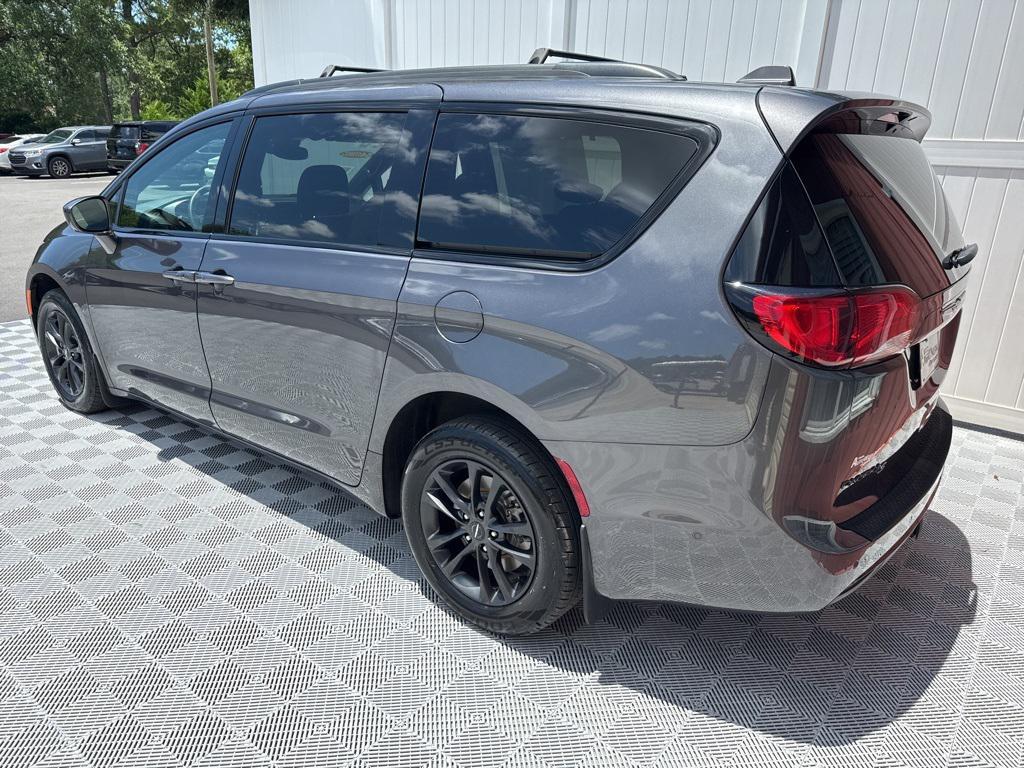 used 2020 Chrysler Pacifica car, priced at $31,500