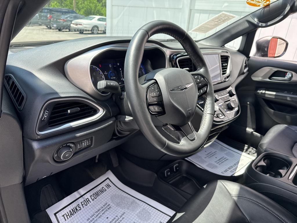 used 2020 Chrysler Pacifica car, priced at $31,500