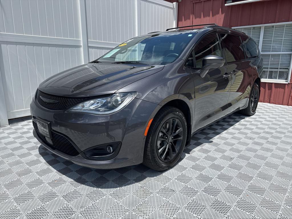 used 2020 Chrysler Pacifica car, priced at $31,500