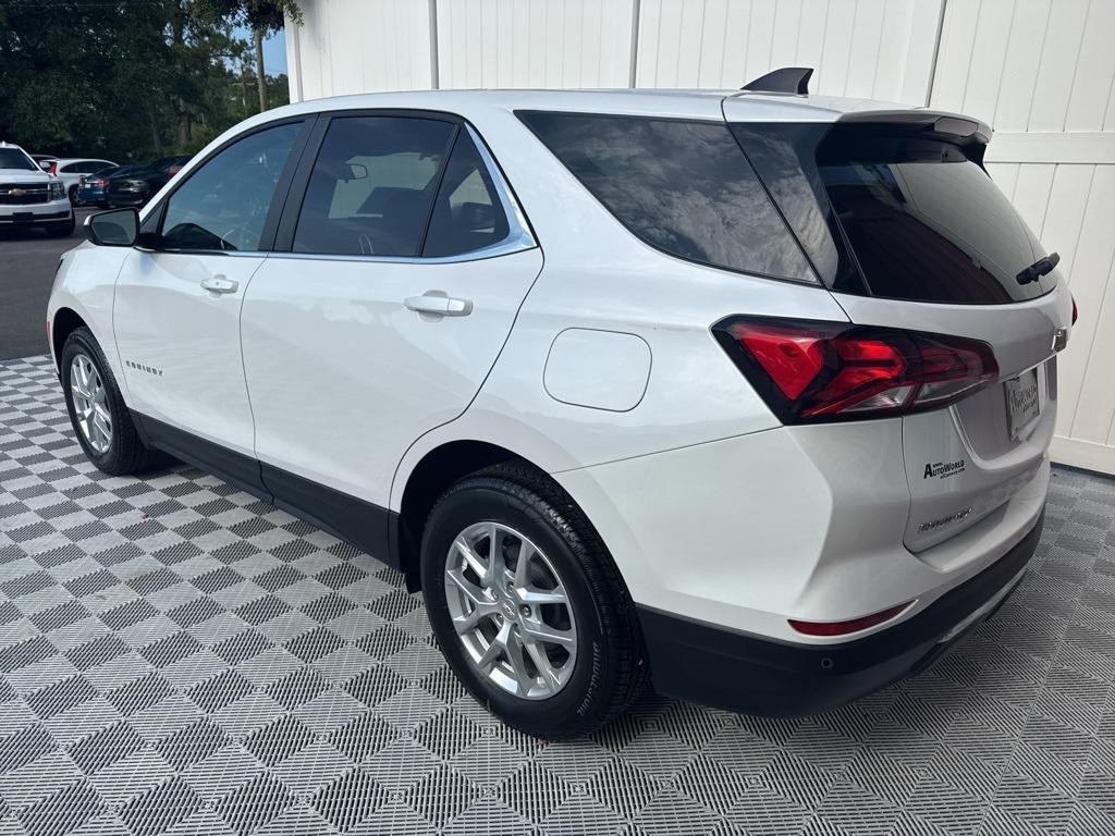 used 2024 Chevrolet Equinox car, priced at $25,995
