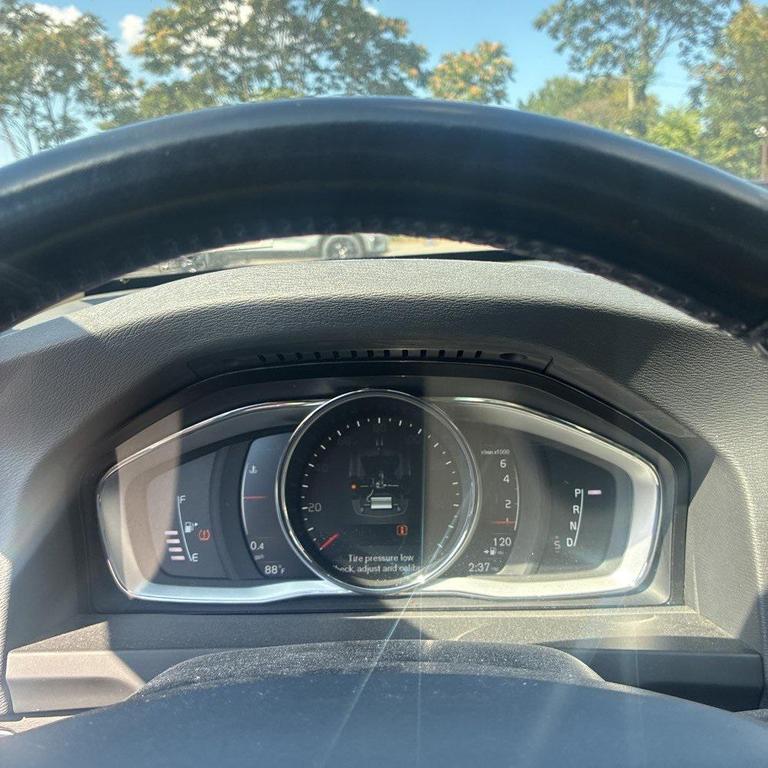 used 2018 Volvo S60 Inscription car, priced at $18,997