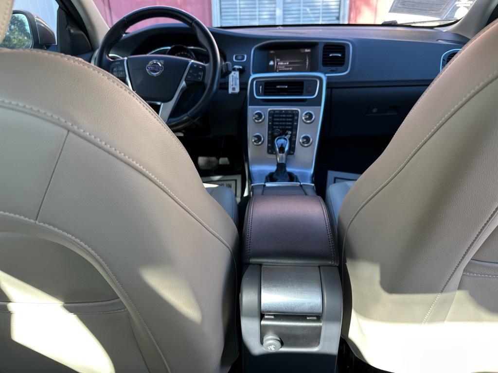 used 2018 Volvo S60 Inscription car, priced at $16,997