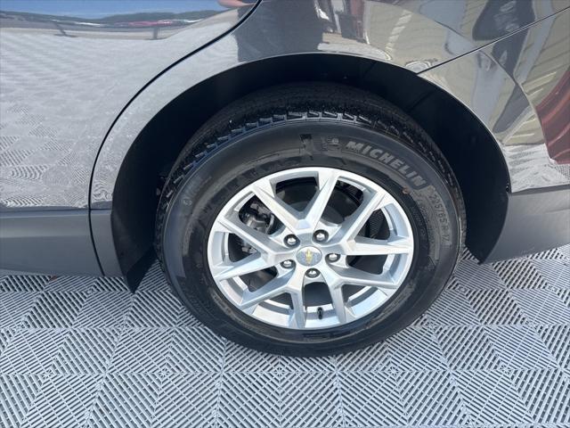 used 2022 Chevrolet Equinox car, priced at $24,377