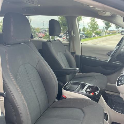 used 2020 Chrysler Pacifica car, priced at $16,995