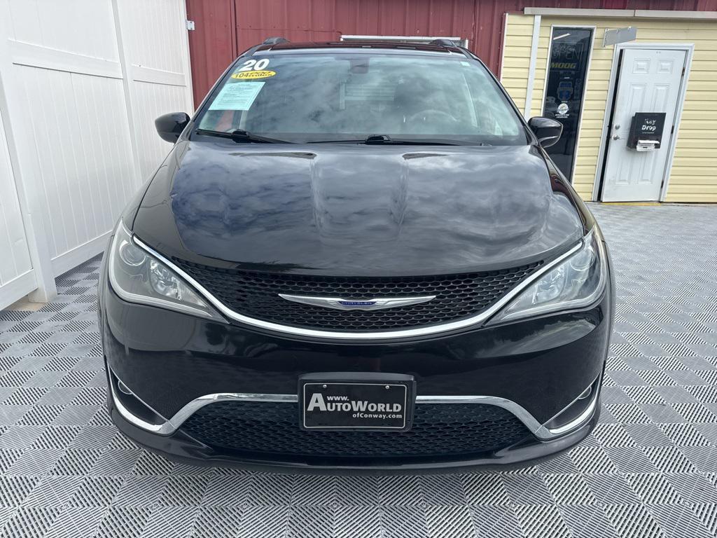 used 2020 Chrysler Pacifica car, priced at $18,997