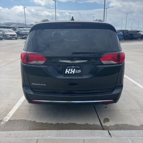 used 2020 Chrysler Pacifica car, priced at $16,995