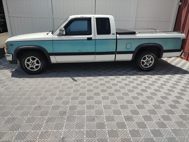 used 1996 Dodge Dakota car, priced at $1,750