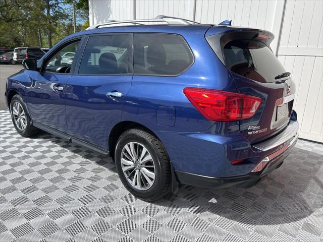 used 2020 Nissan Pathfinder car, priced at $18,677