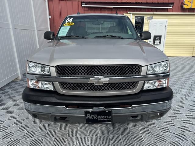 used 2004 Chevrolet Silverado 2500 car, priced at $22,500