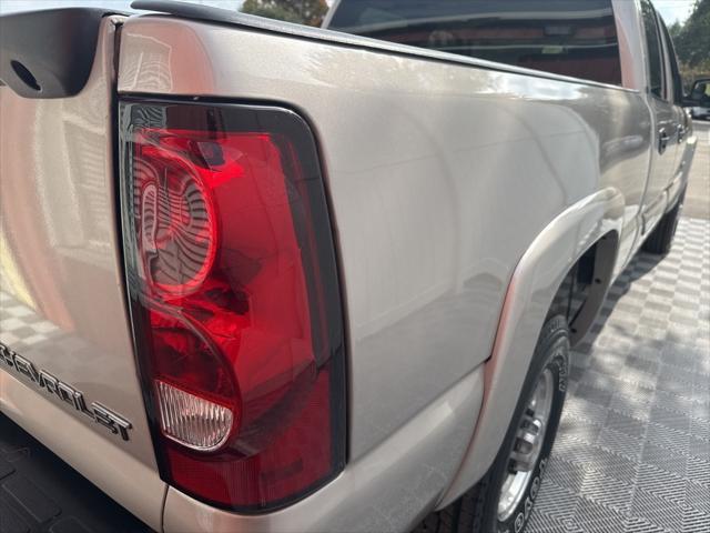 used 2004 Chevrolet Silverado 2500 car, priced at $22,500