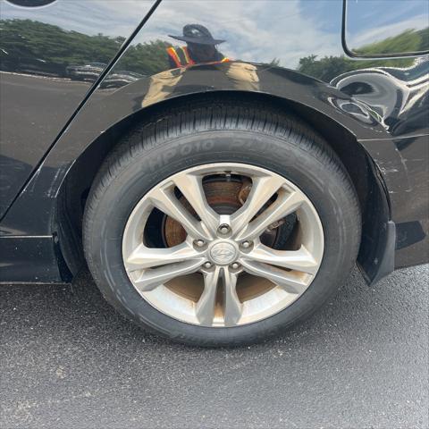 used 2019 Hyundai Sonata car, priced at $17,995