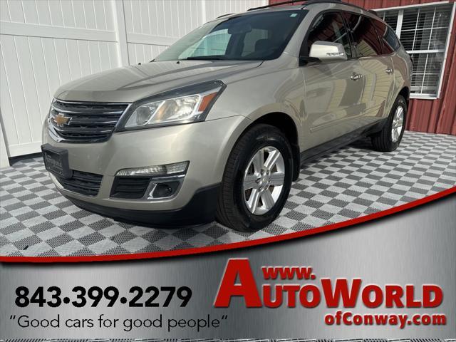 used 2014 Chevrolet Traverse car, priced at $12,500