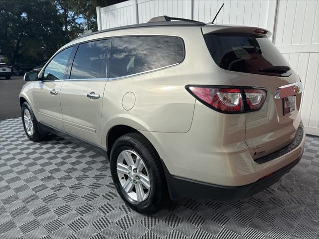 used 2014 Chevrolet Traverse car, priced at $12,500