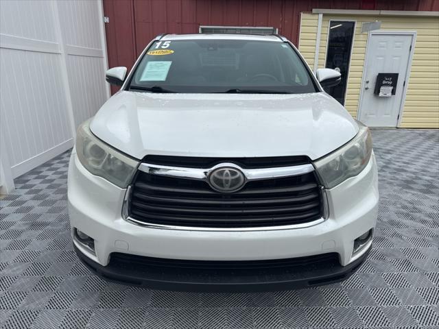 used 2015 Toyota Highlander car, priced at $15,500