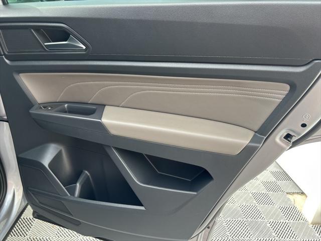 used 2022 Volkswagen Atlas Cross Sport car, priced at $30,500