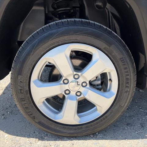 used 2018 Jeep Compass car, priced at $14,995