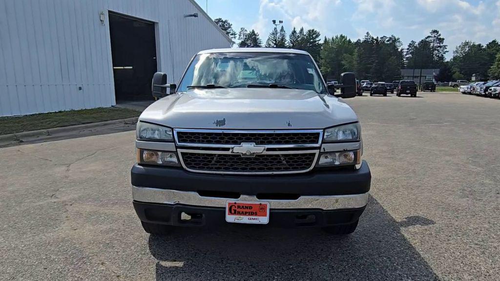 used 2005 Chevrolet Silverado 2500 car, priced at $8,480