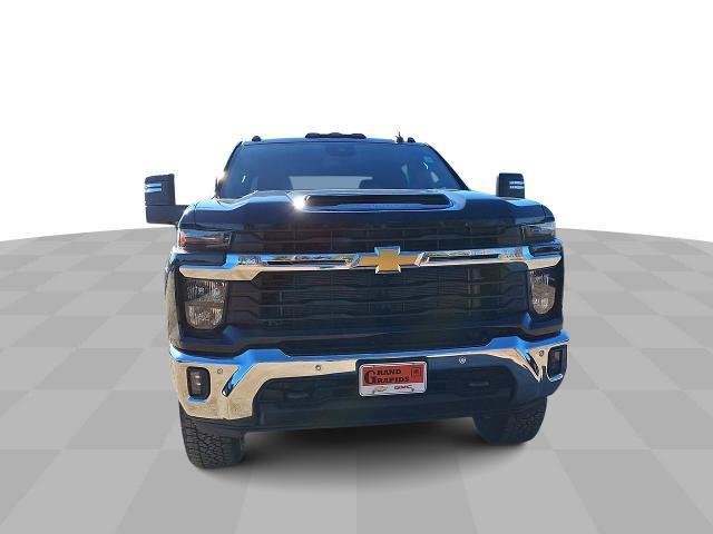 new 2025 Chevrolet Silverado 3500 car, priced at $61,105