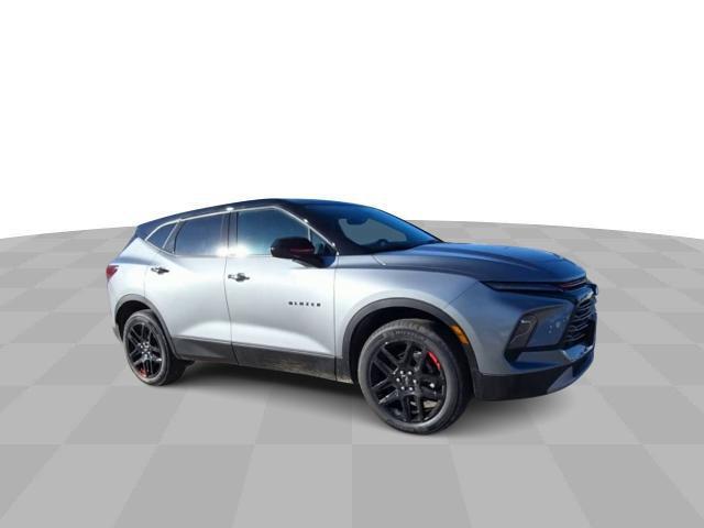 new 2025 Chevrolet Blazer car, priced at $39,630