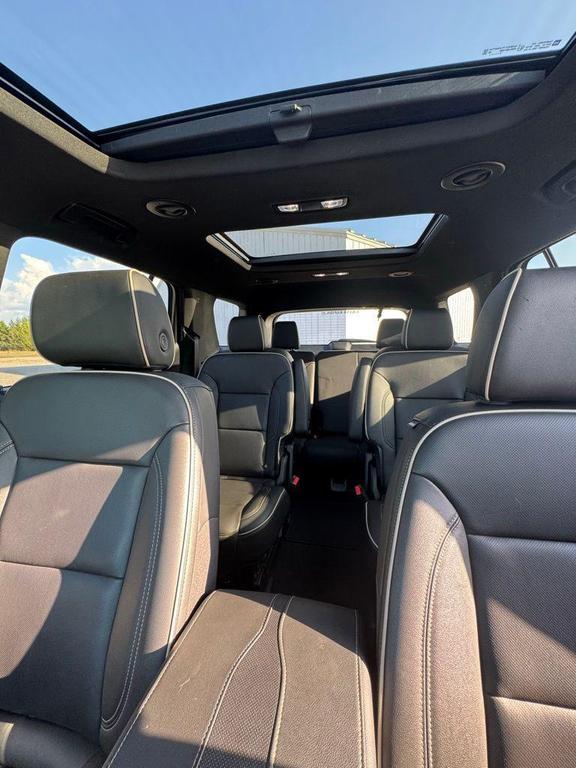used 2023 Chevrolet Traverse car, priced at $39,341