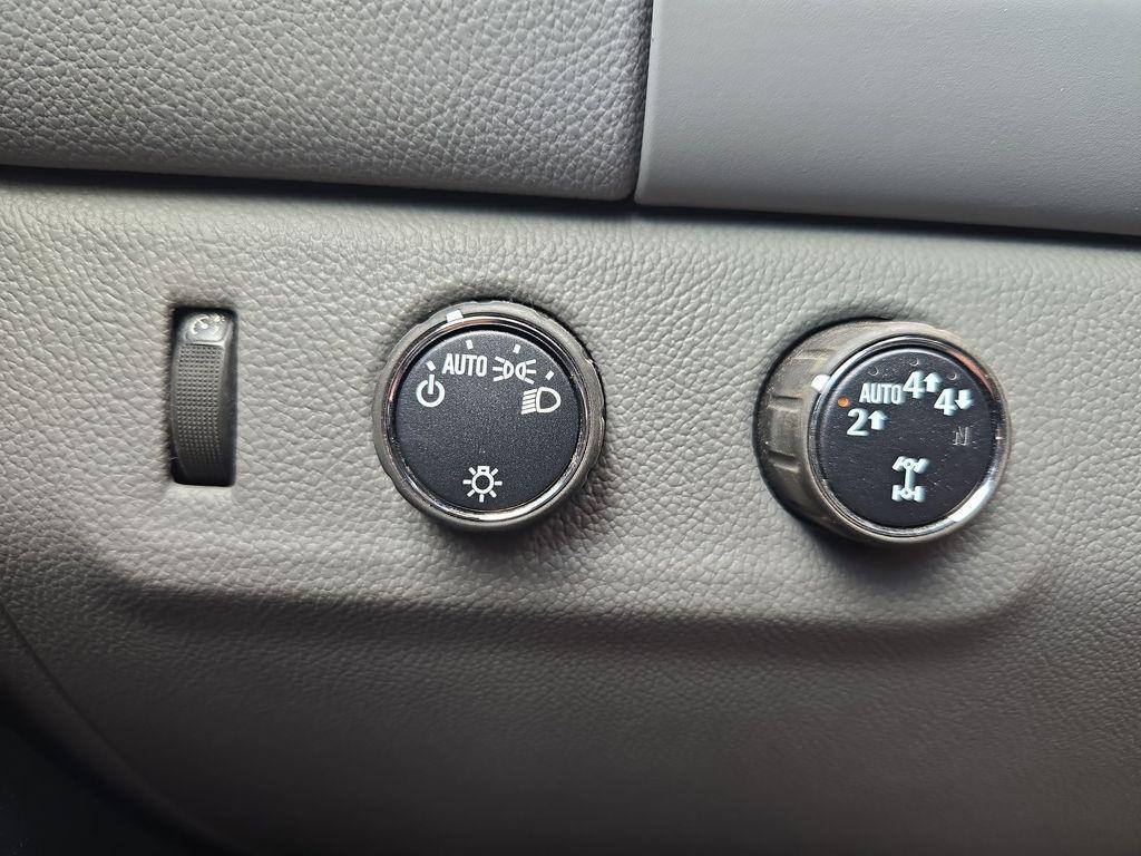 used 2021 GMC Canyon car, priced at $24,871