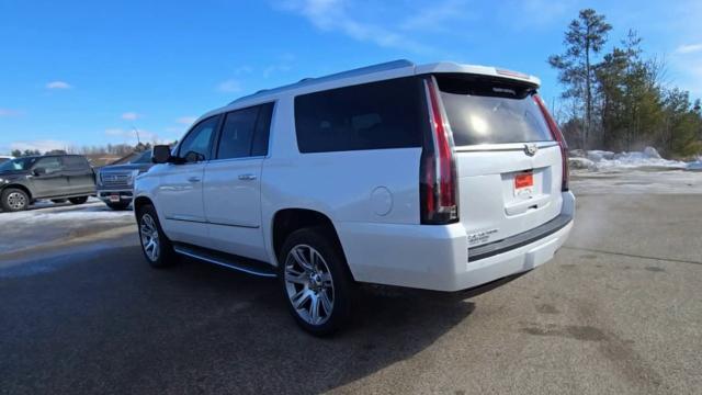 used 2019 Cadillac Escalade ESV car, priced at $31,480