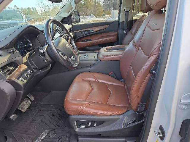 used 2019 Cadillac Escalade ESV car, priced at $31,480