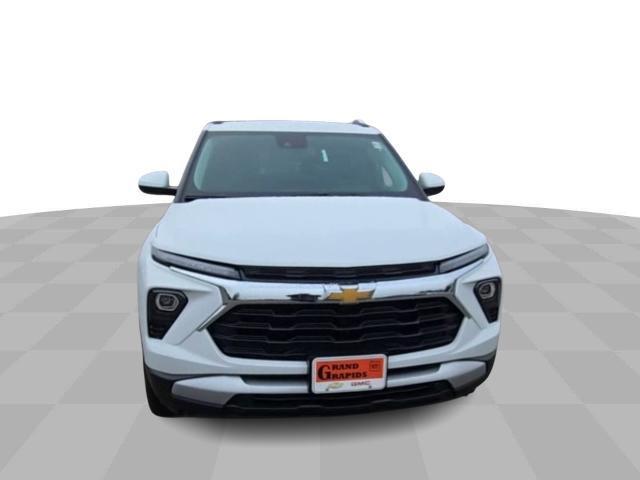 new 2025 Chevrolet TrailBlazer car, priced at $30,675