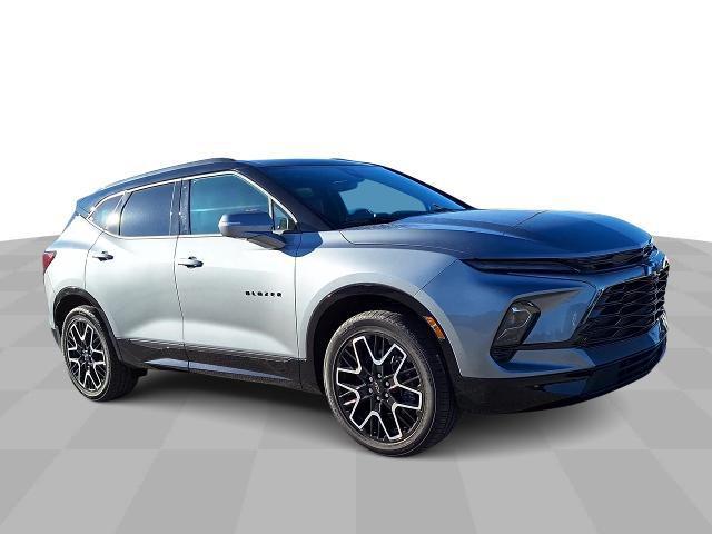 new 2025 Chevrolet Blazer car, priced at $50,940