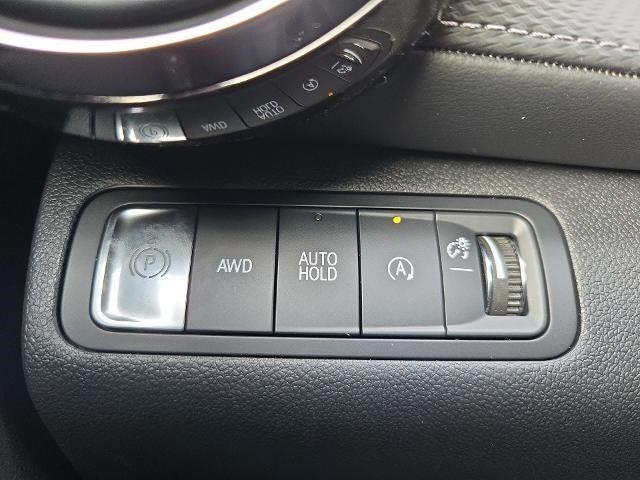 new 2025 Chevrolet Equinox car, priced at $30,845