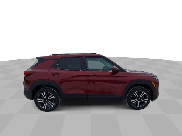 new 2025 Chevrolet TrailBlazer car, priced at $30,575