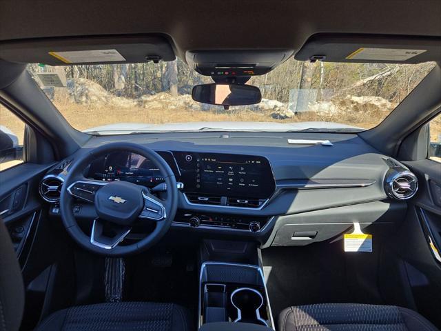 new 2025 Chevrolet Equinox car, priced at $32,095