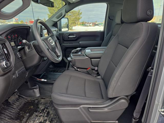 new 2024 GMC Sierra 2500 car, priced at $47,038