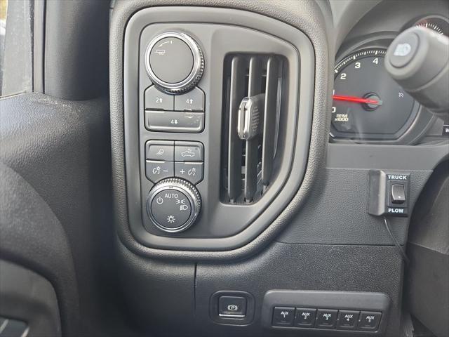 new 2024 GMC Sierra 2500 car, priced at $47,038