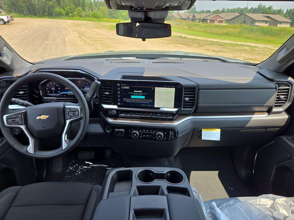 new 2025 Chevrolet Silverado 1500 car, priced at $49,390