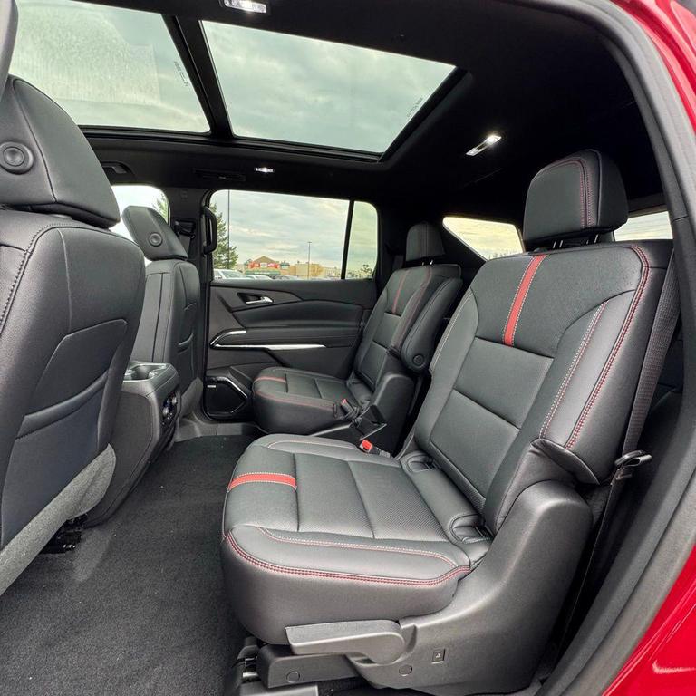 new 2026 Chevrolet Traverse car, priced at $60,315