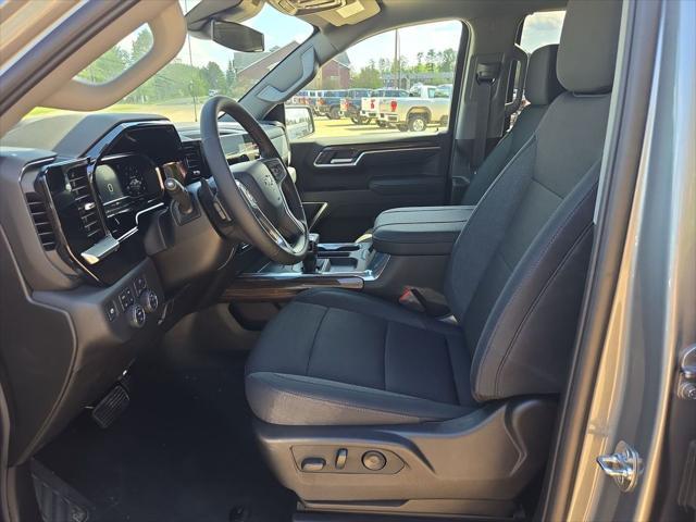 new 2025 Chevrolet Silverado 1500 car, priced at $53,945