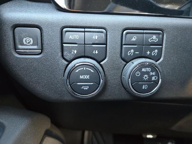 new 2025 Chevrolet Silverado 1500 car, priced at $66,030