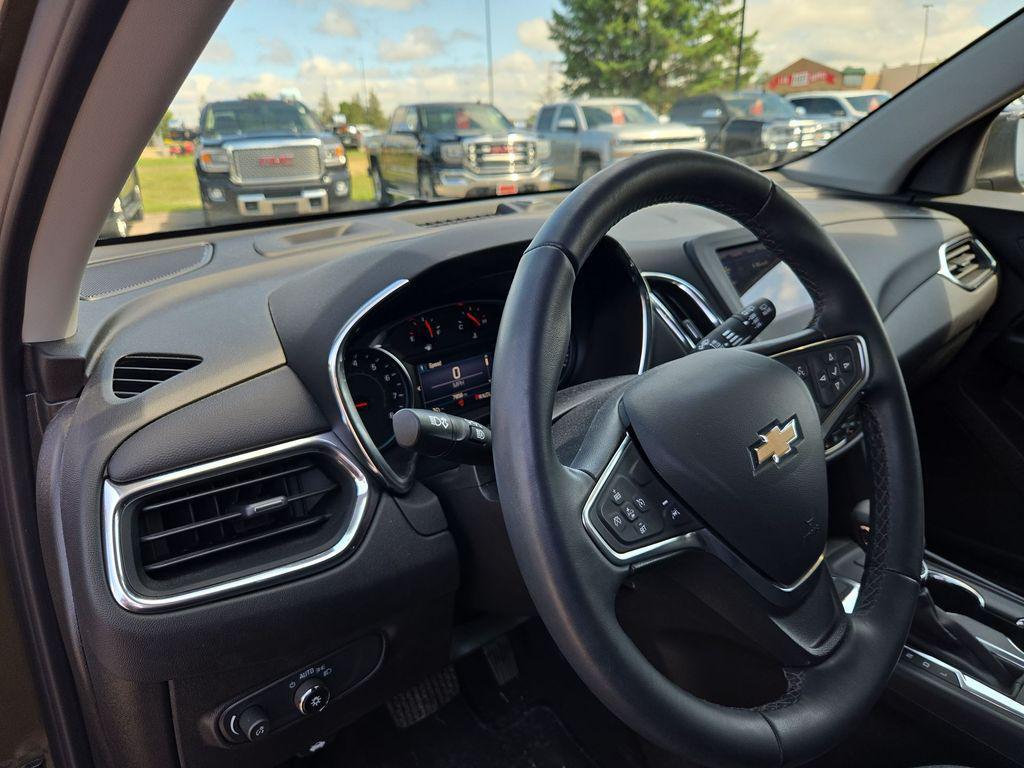 used 2023 Chevrolet Equinox car, priced at $25,710