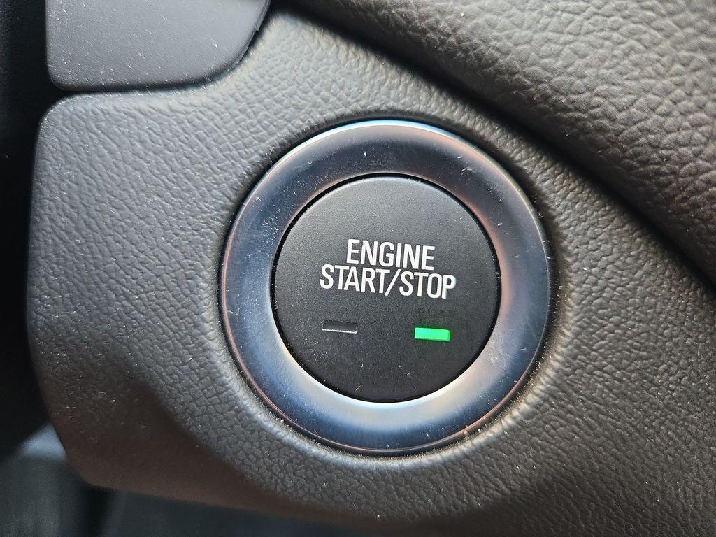 used 2023 Chevrolet Equinox car, priced at $25,710