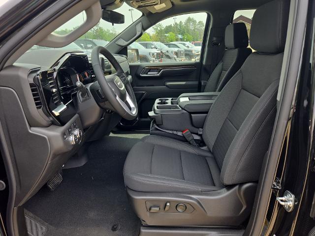 new 2025 GMC Sierra 1500 car, priced at $51,840