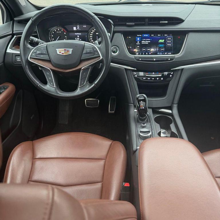 used 2021 Cadillac XT5 car, priced at $31,980